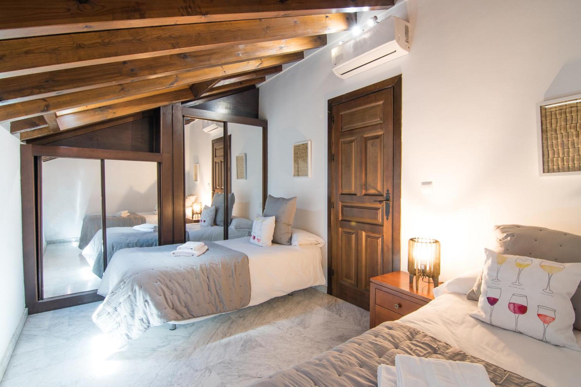 Apartmán Tuguest Atico Gracia Granada Exteriér fotografie